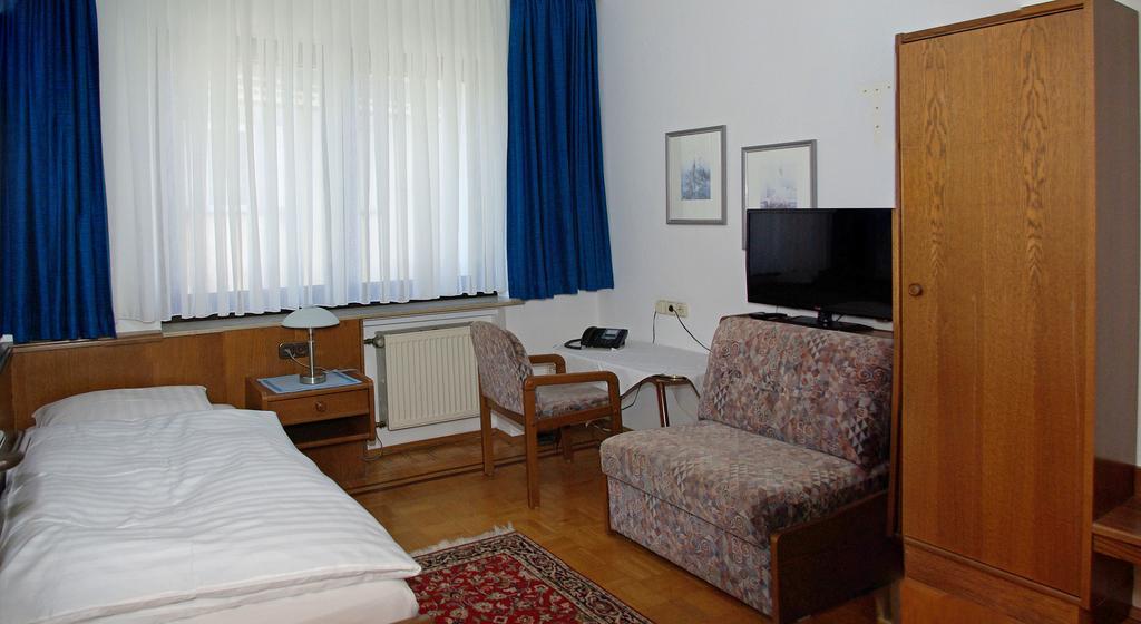 Hotel Alte Bruecke Bad Homburg vor der Höhe Cameră foto